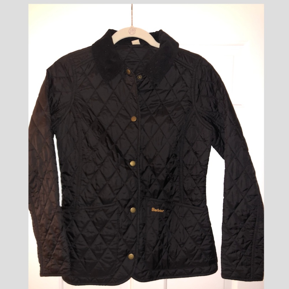 Women's Barbour Quilted Jacket (Black)
